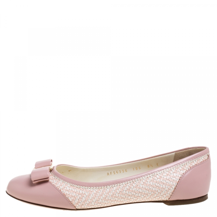 Pre Owned Salvatore Ferragamo Pink/White Leather Vara Bow Slip On Flats Size 39