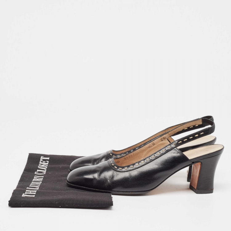 Pre Owned Salvatore Ferragamo Black Leather  Slingback Pumps Size 38.5