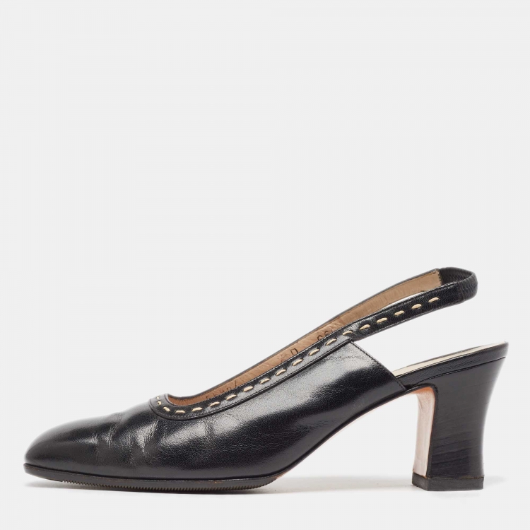 Pre Owned Salvatore Ferragamo Black Leather  Slingback Pumps Size 38.5