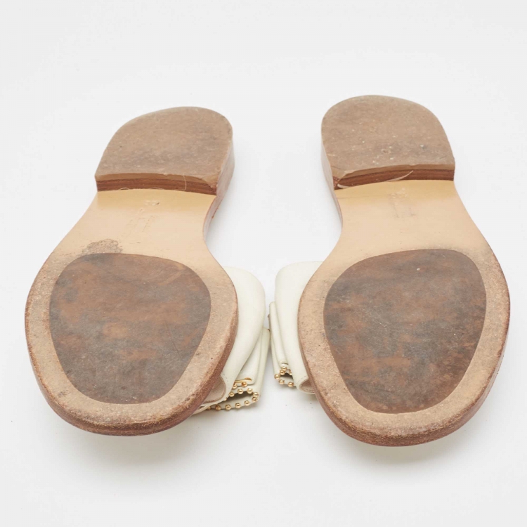 Pre Owned Salvatore Ferragamo White Leather Vara Bow Flat Slides Size 40.5