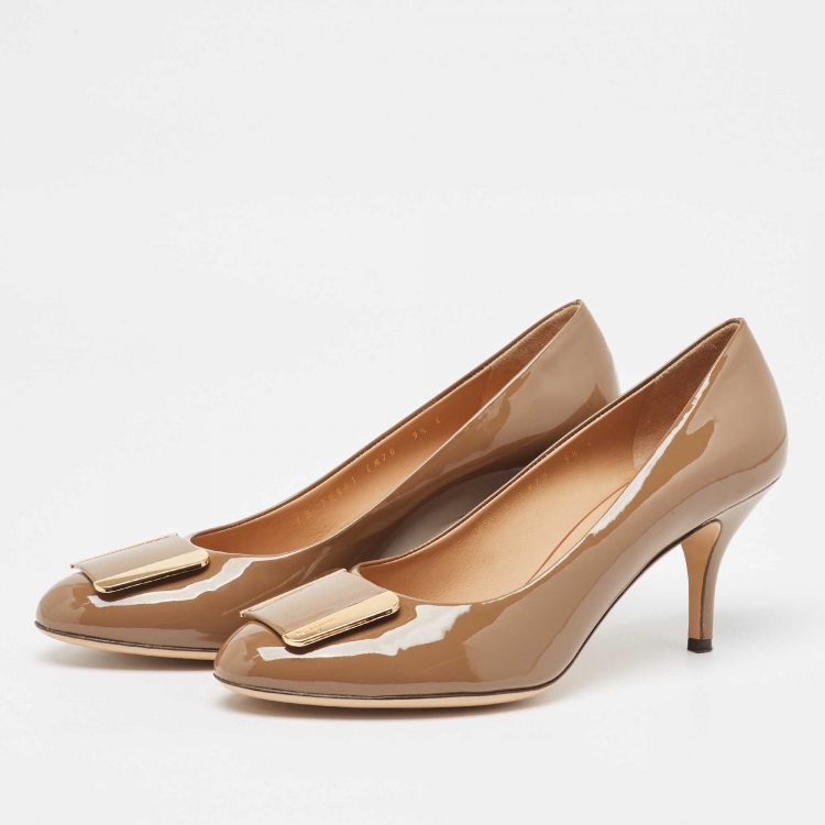 Pre Owned Salvatore Ferragamo Brown Patent Leather Round Toe Pumps Size 40