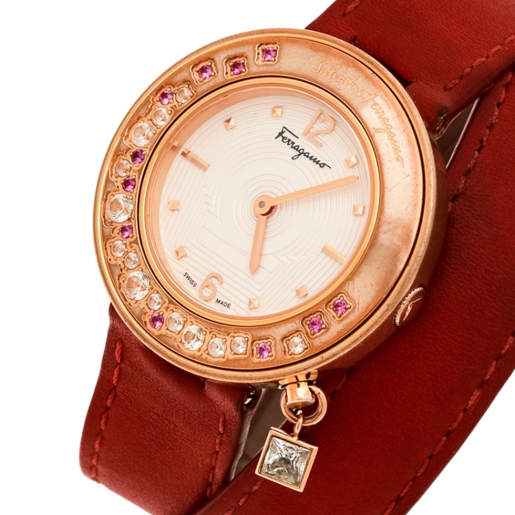 مملوكة مسبقًا Salvatore Ferragamo Cream Gold Plated Stainless Steel Firenze F64 Women's Wristwatch 36 mm