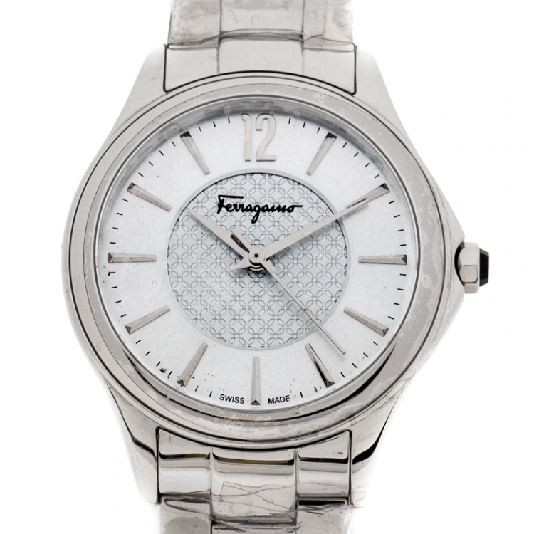 Pre Owned Salvatore Ferragamo Blue Stainless Steel FFV040016 Women's Wristwatch 33 mm