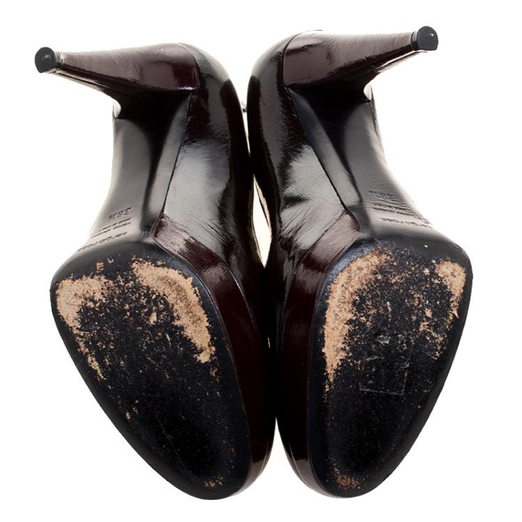 مملوكة مسبقًا Sergio Rossi Dark Brown Patent Leather Platform Pumps Size 38.5