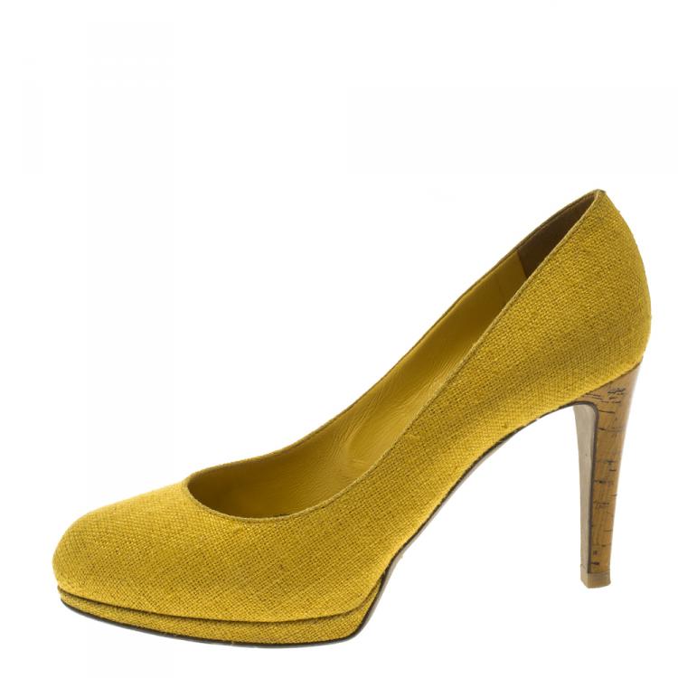 Pre Owned Sergio Rossi Canary Yellow Canvas Pumps Size 36