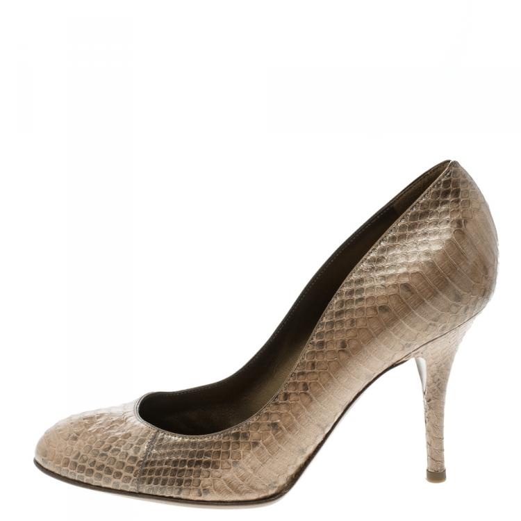 Sergio Rossi Beige Pearl Finish Python Leather Pumps Size 37