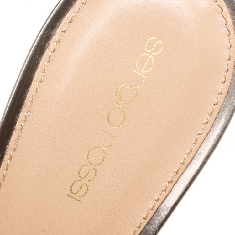 Pre Owned Sergio Rossi Gold Patent Leather Lakeesha Wedge Slides Size 41