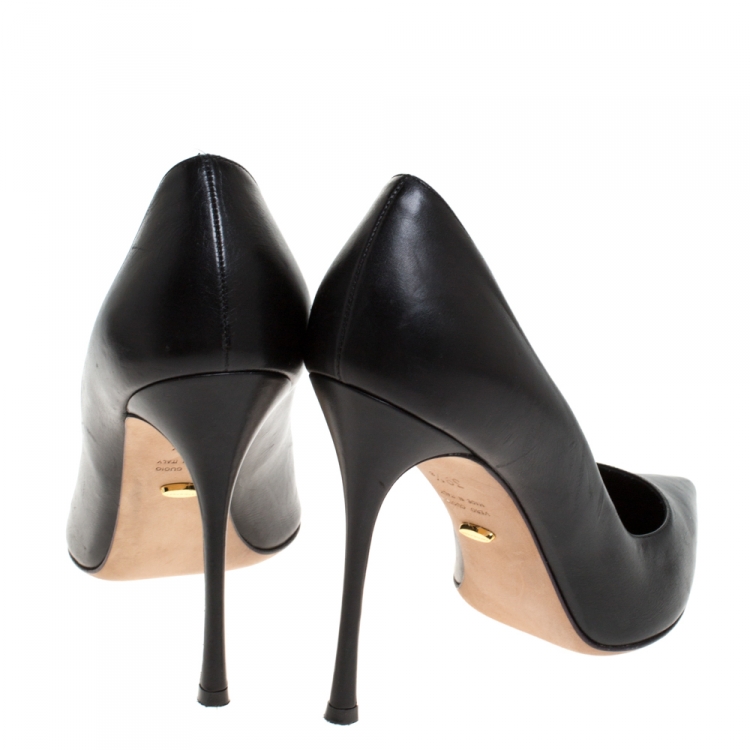 Pre Owned Sergio Rossi Black Leather Pointed Toe Pumps Size 39.5