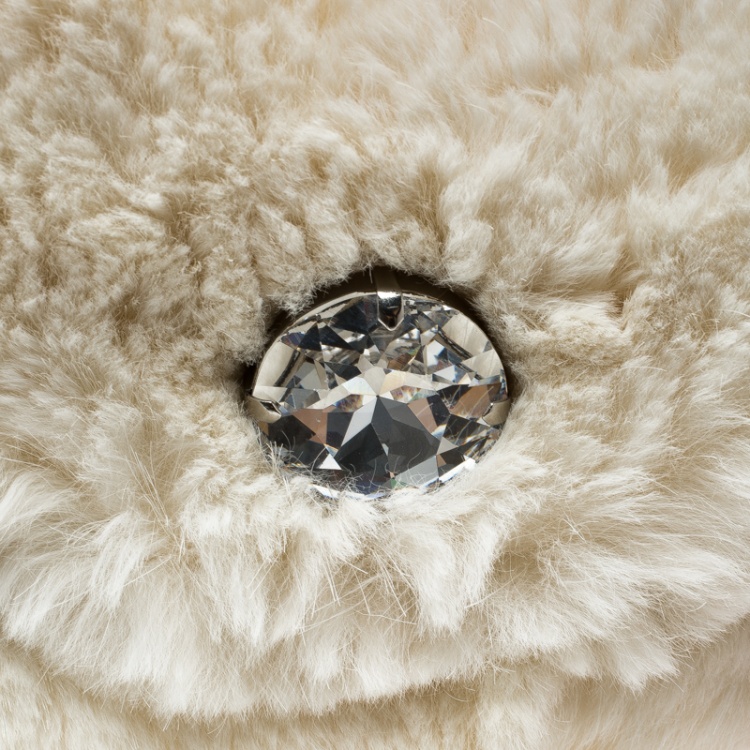 مملوكة مسبقًا Sonia Rykiel Cream Rabbit Fur Crystal Embellished Clutch 