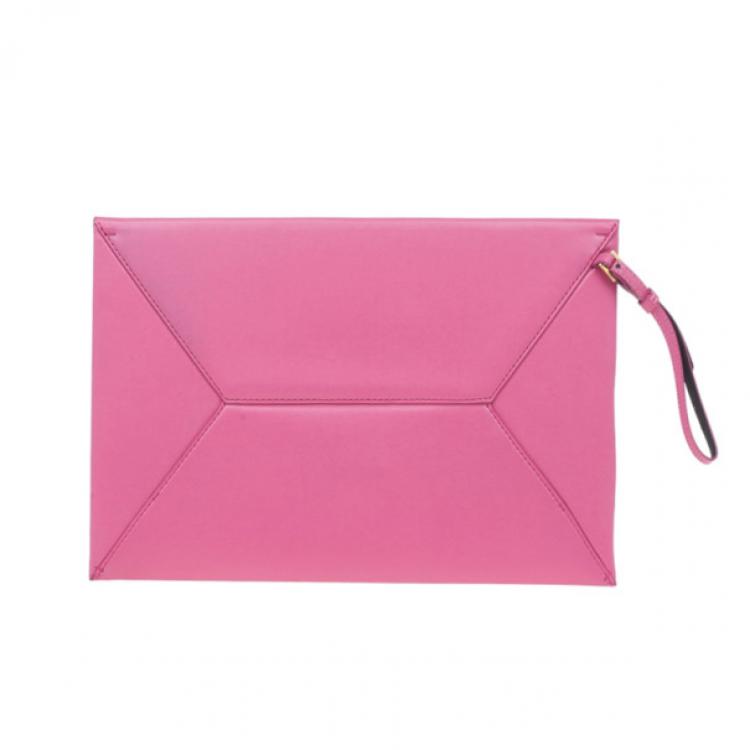 مملوكة مسبقًا Stella McCartney Pink Leather Beckett Clutch