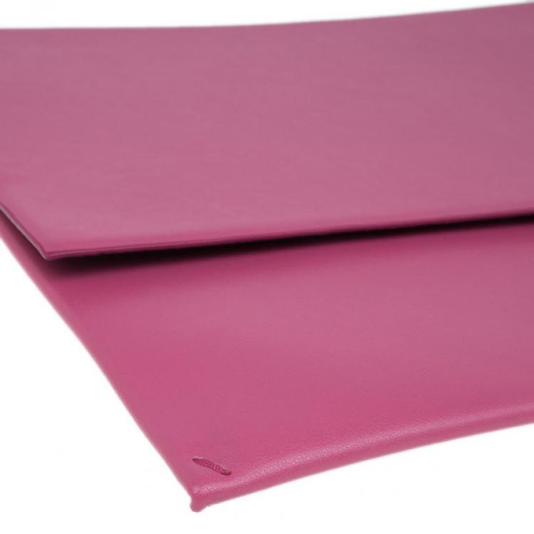 مملوكة مسبقًا Stella McCartney Pink Leather Beckett Clutch