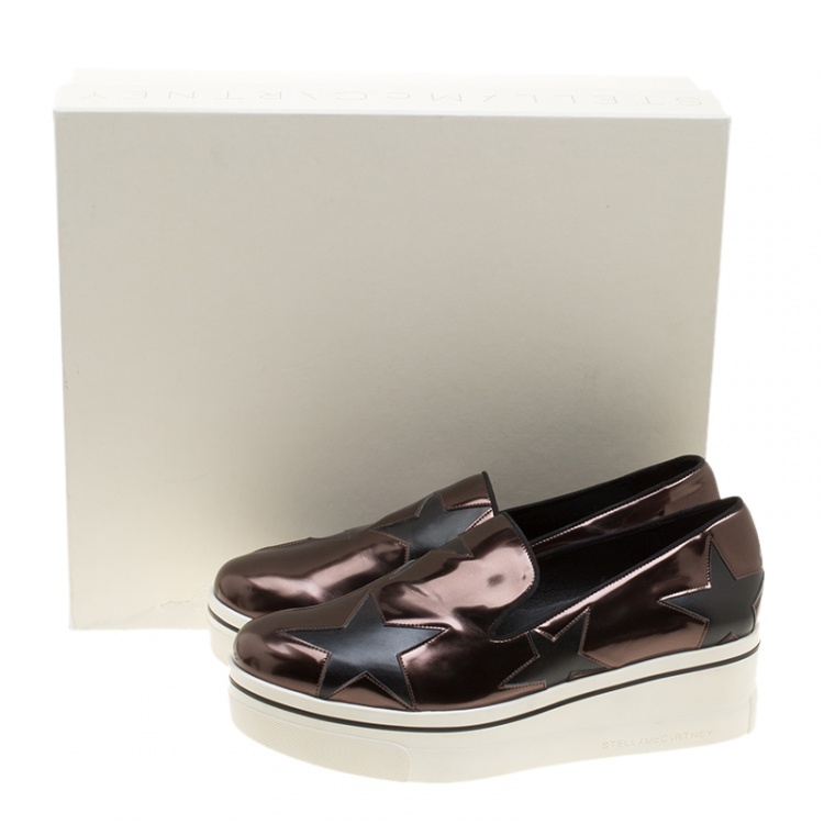 مملوكة مسبقًا Stella McCartney Metallic Grey  Faux Leather Binx Star Platform Slip On Sneakers Size 41