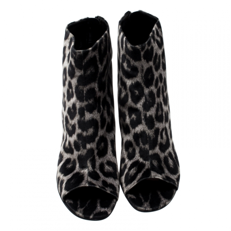 Pre Owned Stella McCartney Beige Leopard Printed Velvet Peep Toe Block Heel Ankle Boots Size 39