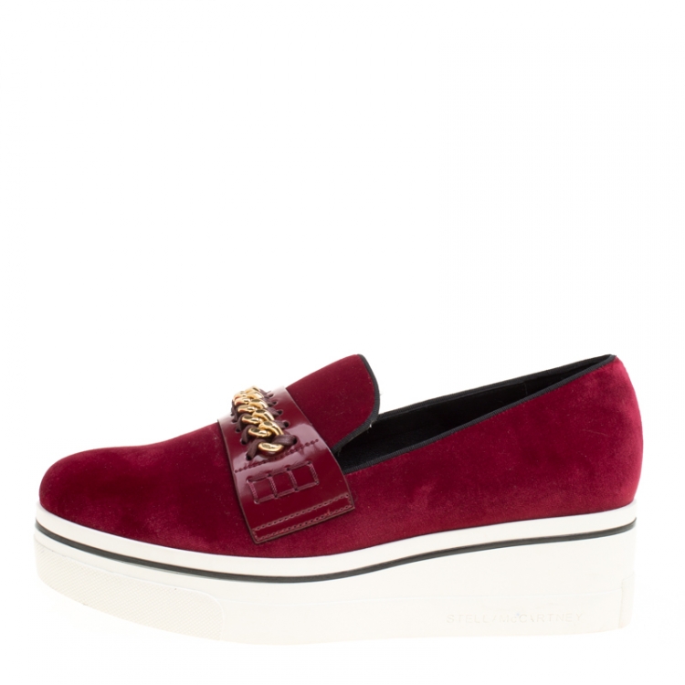 Pre Owned Stella McCartney Maroon Velvet Binx Chain Platform Loafers Size 39