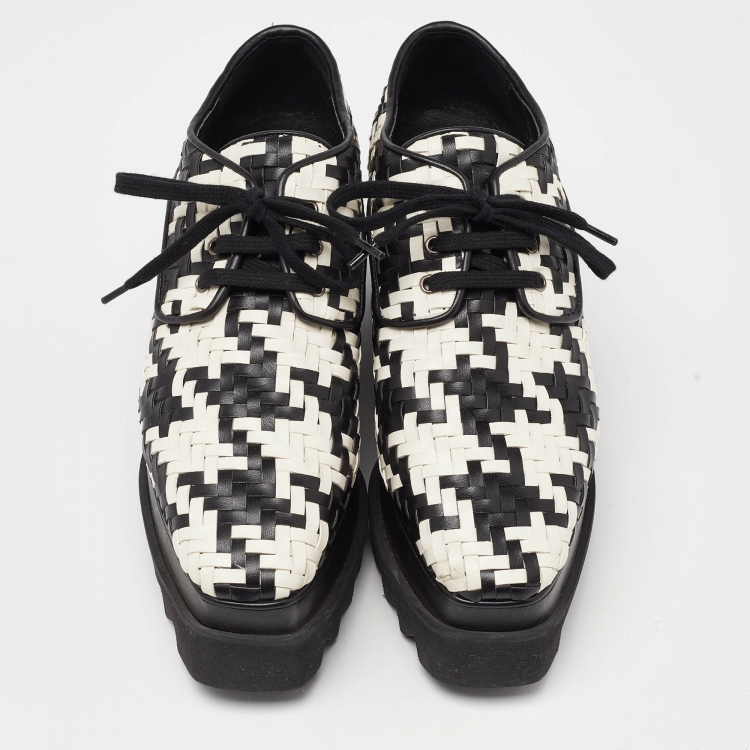 مملوكة مسبقًا Stella McCartney White/Black Faux Woven Leather Elyse Houndstooth Wedge Platform Sneakers Size 37