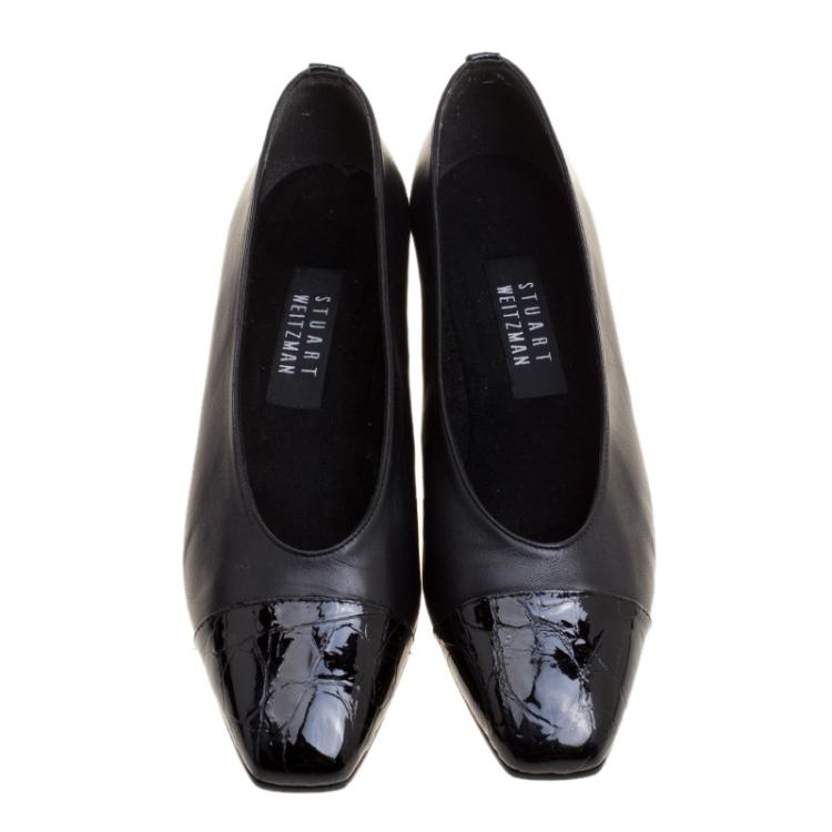 مملوكة مسبقًا Stuart Weitzman Black Leather with Embossed Croc Cap Toe Pumps Size 38