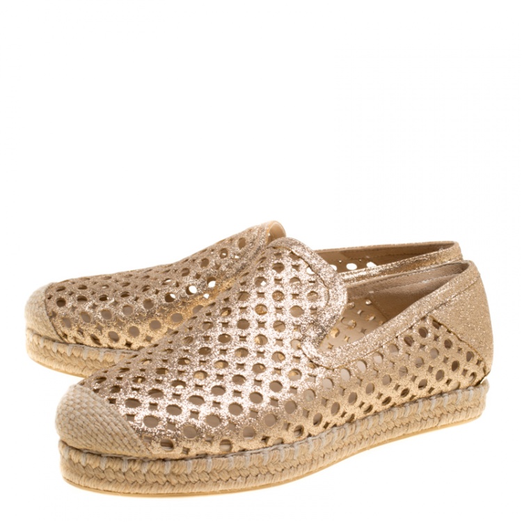 Pre Owned Stuart Weitzman Metallic Gold Glitter Laser Cut County Espadrilles Size 35