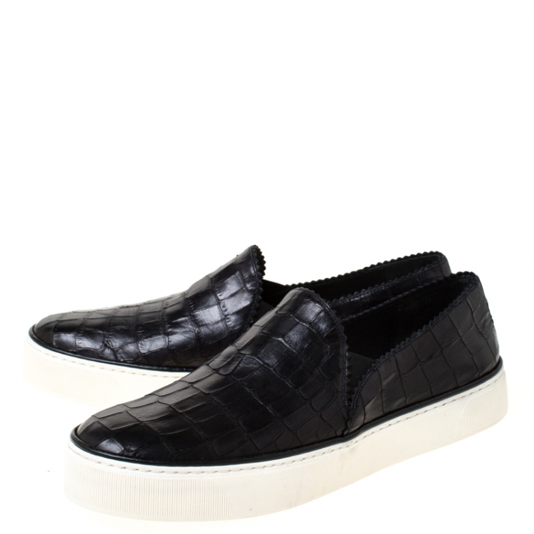 Pre Owned  Stuart Weitzman Black Croc Embossed Leather Nuggets Slip On Sneakers Size 38.5