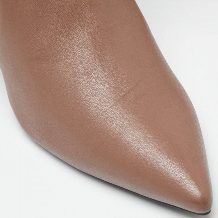 Pre Owned Stuart Weitzman Brown Leather Over The Knee Length Pointed Toe Boots Size 40