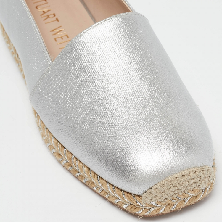 Pre Owned Stuart Weitzman Silver Leather Espadrille Flats Size 36