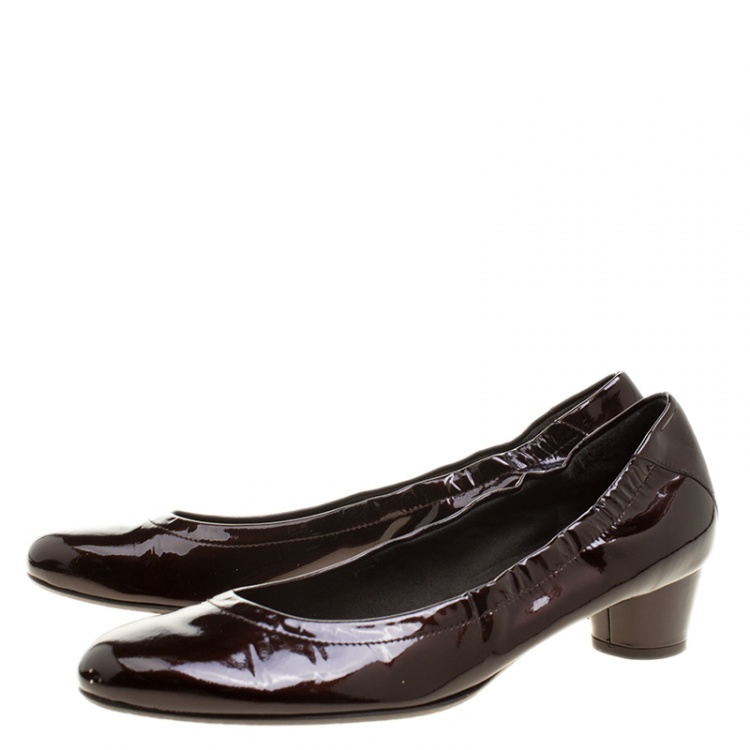 Pre Owned Stuart Weitzman Brown Patent Leather Scrunch Pumps Size 39.5