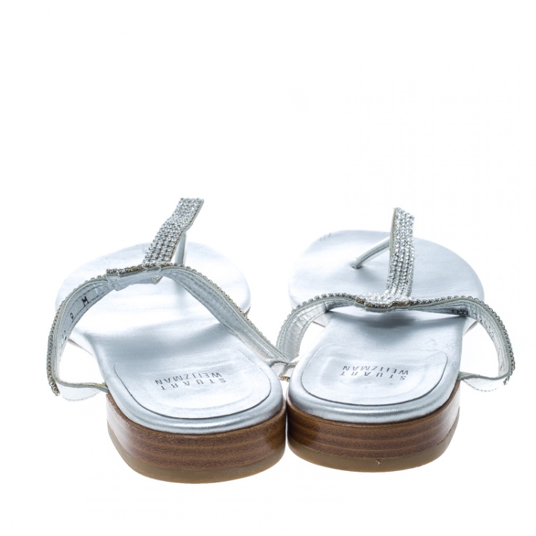 Pre Owned Stuart Weitzman Silver Leather Vanity Crystal Encrusted T Strap Flat Sandals Size 39.5