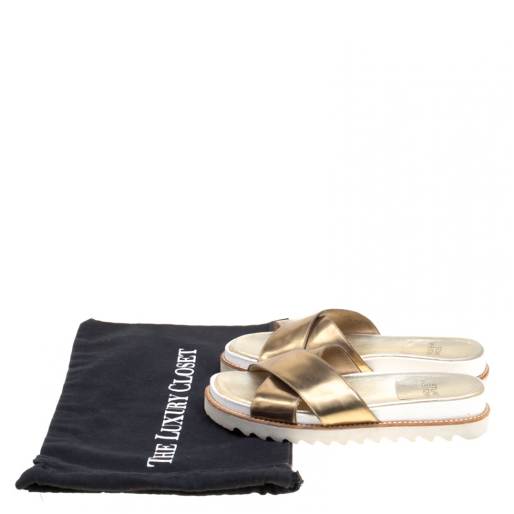 Pre Owned Stuart Weitzman Metallic Gold Leather Crisscross Slides Sandals Size 37