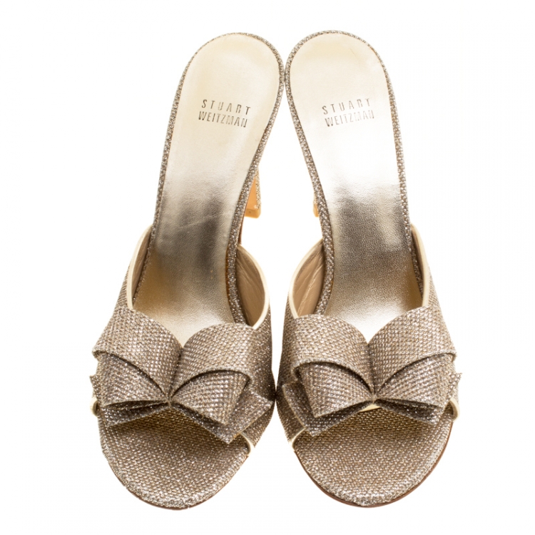 Pre Owned Stuart Weitzman Metallic Glitter Fabric Bobosong Bow Detail Peep Toe Slides Size 40