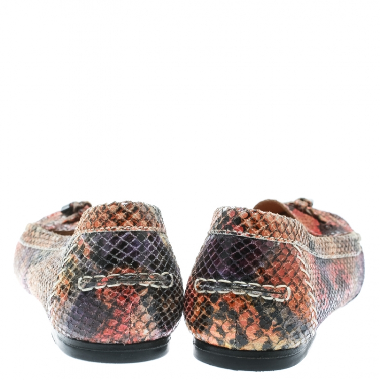 Pre Owned Stuart Weitzman Multicolor Python Embossed Leather Tassel Detail Loafers Size 38.5