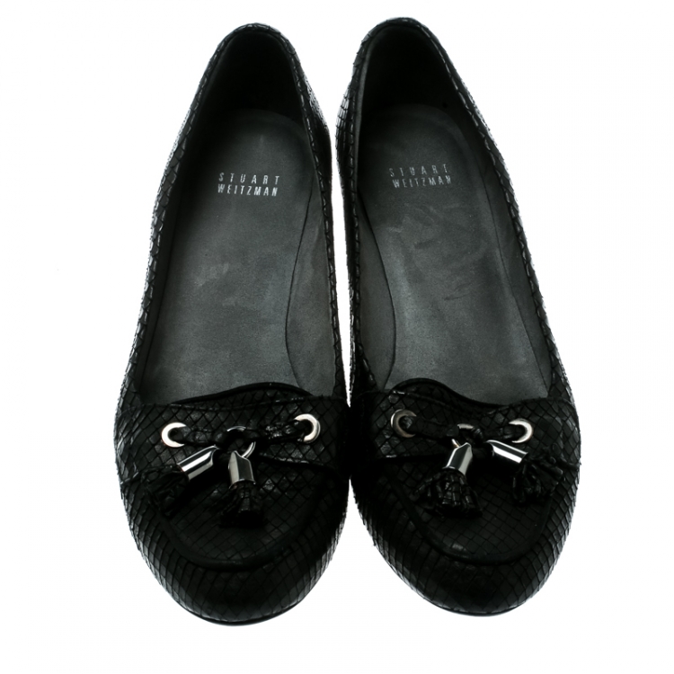 Pre Owned Stuart Weitzman Black Python Embossed Leather Wedge Tassel Detail Loafers Pumps Size 41