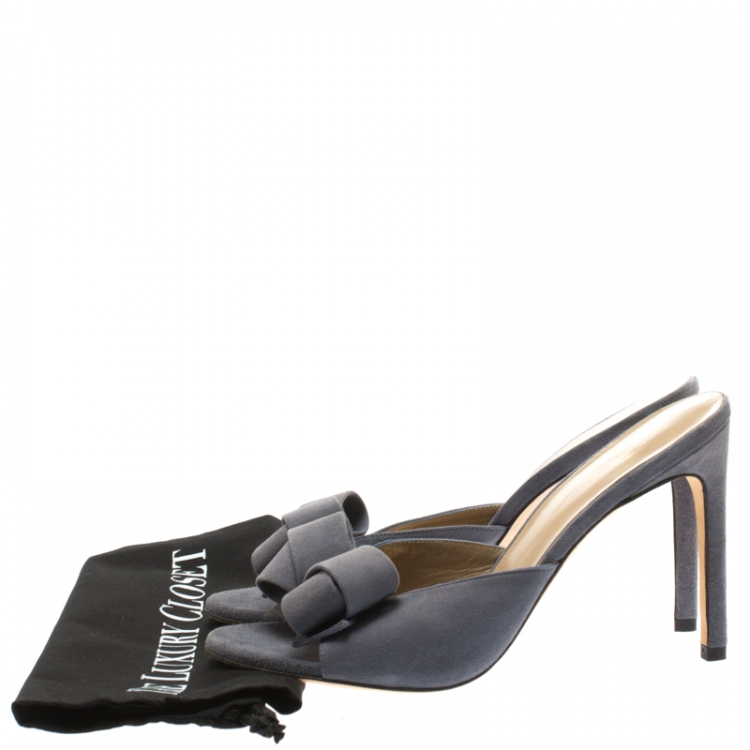Pre Owned Stuart Weitzman Grey Suede Bow Detail Peep Toe Slides Size 39.5