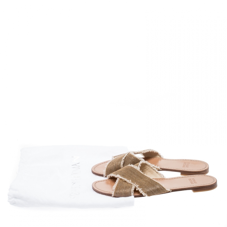 Pre Owned Stuart Weitzman Gold/Brown Edgeway Frayed Slide Sandals Size 38