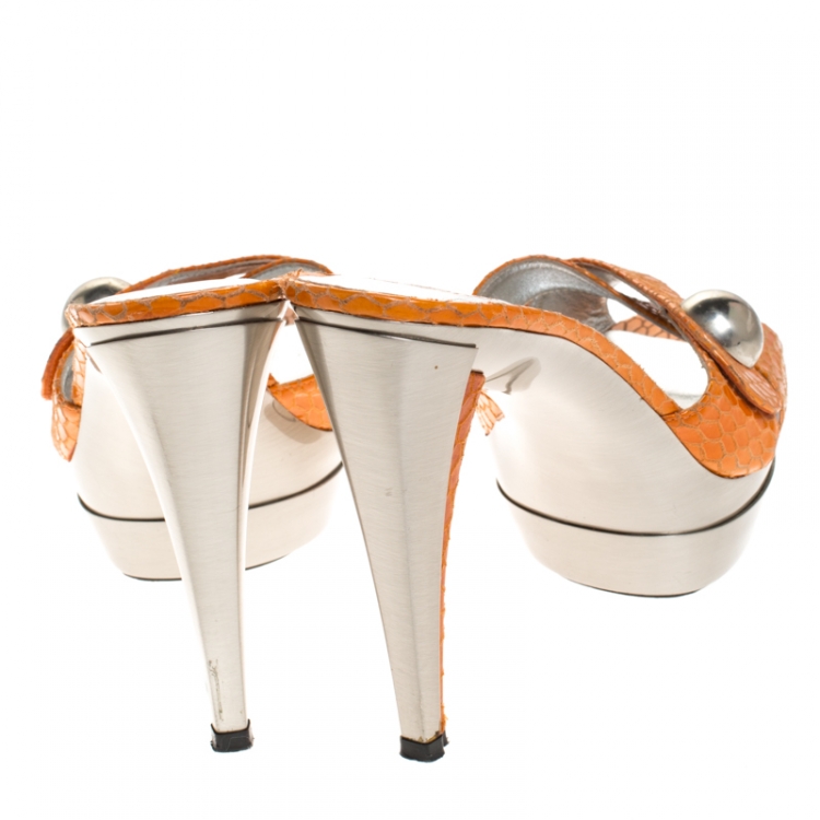 Pre Owned Stuart Weitzman Orange Criss Cross Python Effect Leather Metal Platform Sandals Size 38