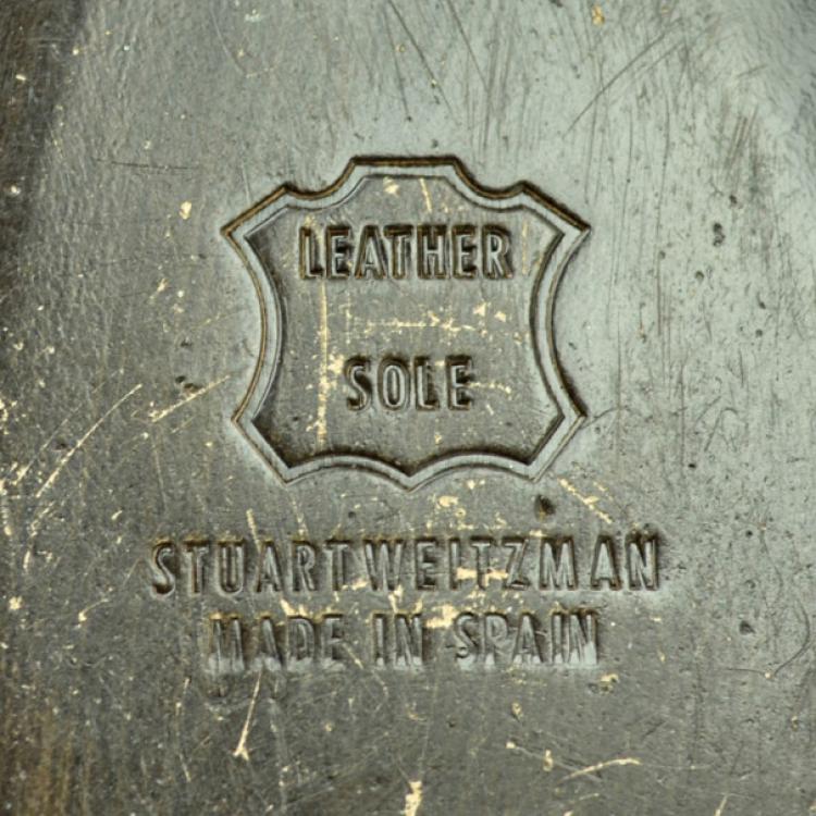 Pre Owned Stuart Weitzman Black Solar Goosebump Pumps Size 38.5