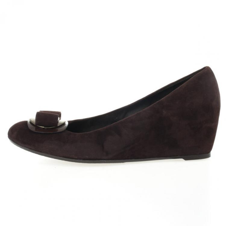 Pre Owned Stuart Weitzman Brown Suede Bow Wedges Size 39.5
