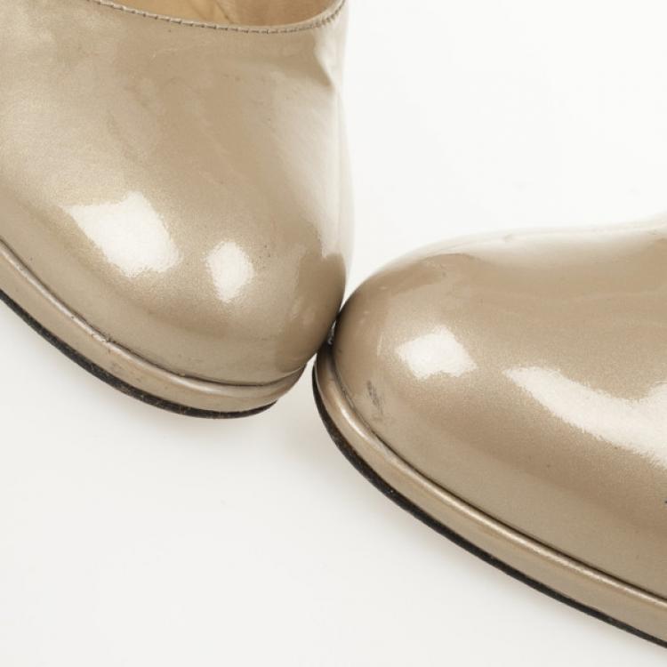 Pre Owned  Stuart Weitzman Beige Patent 'The Blog' Pumps Size 38.5