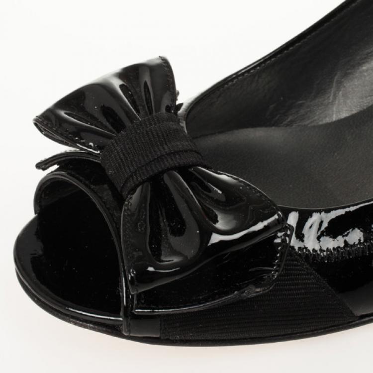 Pre Owned Stuart Weitzman Black Patent Lovebow Peep Toe Wedges Size 36.5