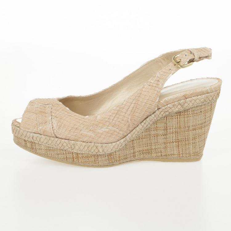 Pre Owned Stuart Weitzman Beige Snake Embossed Capexcise Slingback Wedges Sandals Size 39