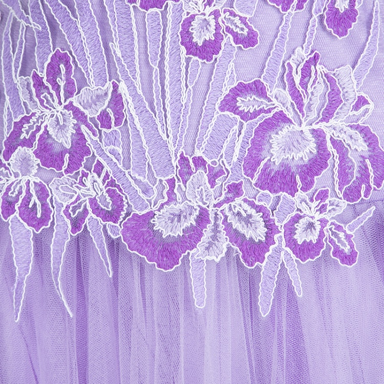Pre Owned Tadashi Shoji Lilac Lace and Tulle Sleeveless Atataka Gown M