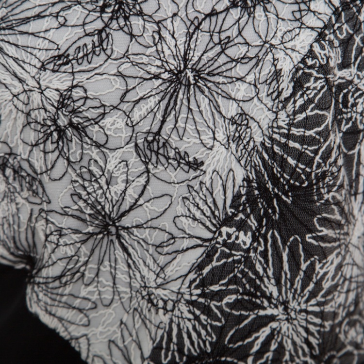 Pre Owned Tadashi Shoji Monochrome Floral Embroidered Marissa Gown L