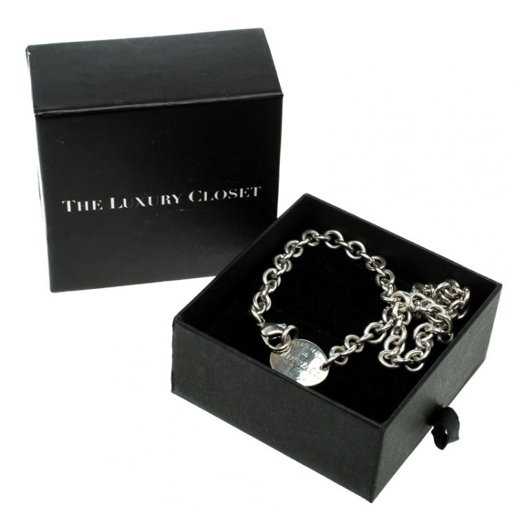Pre Owned Tiffany & Co. Return to Tiffany Oval Tag Silver Choker Necklace