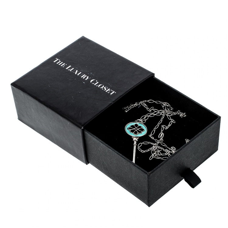 Pre Owned Tiffany & Co. Knot Key Enamel Silver Pendant Oval Chain Link Necklace 