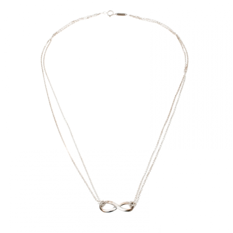 مملوكة مسبقًا Tiffany & Co. Infinity Silver Pendant Necklace