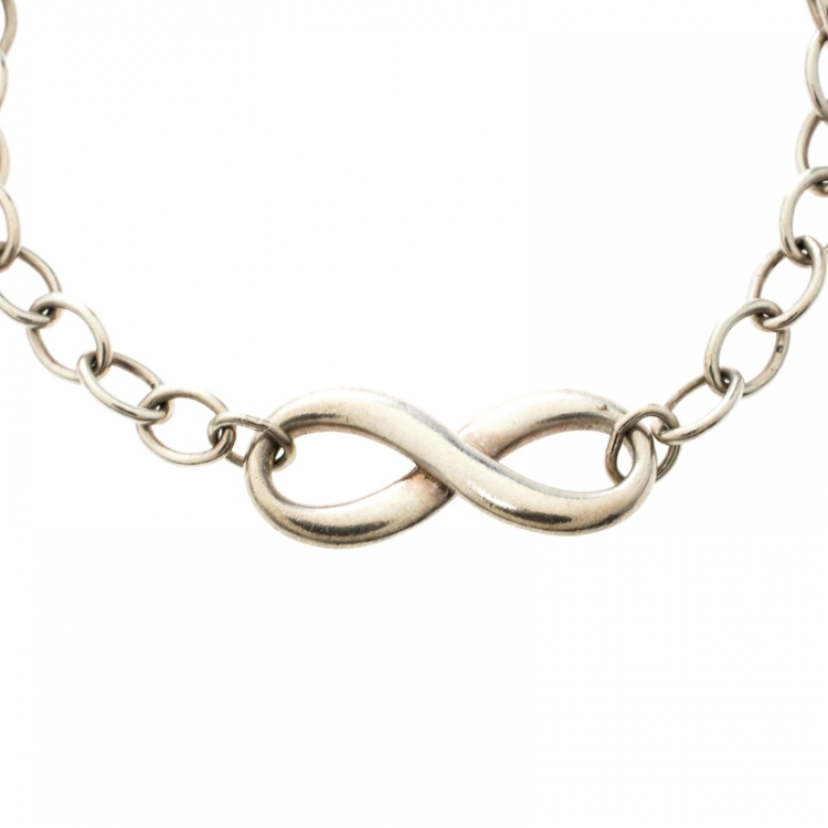 Pre Owned Tiffany & Co. Infinity Silver Chain Link Bracelet