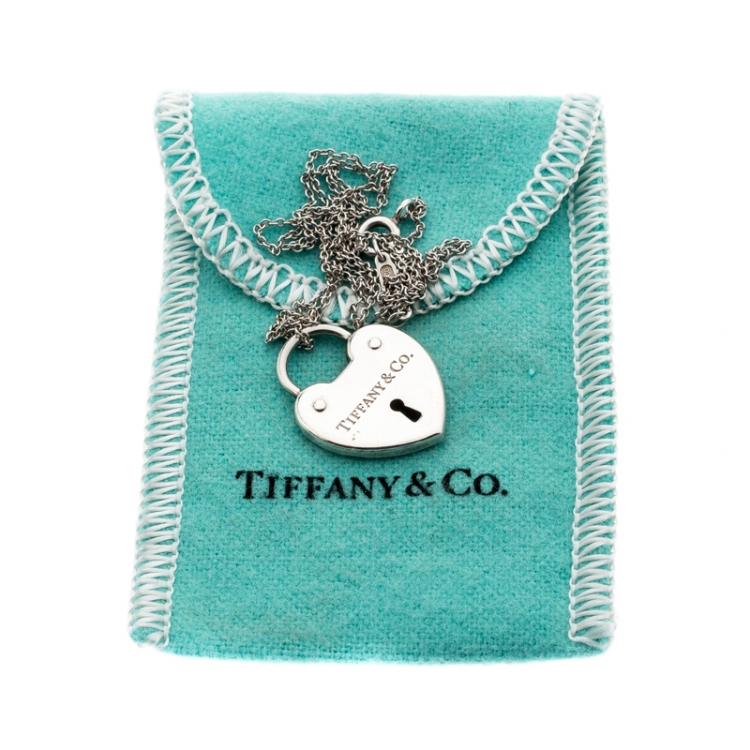 Pre Owned Tiffany & Co. Return to Tiffany Heart Lock Silver Pendant 