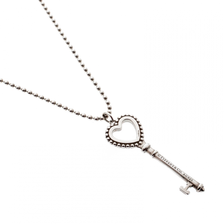 مملوكة مسبقًا Tiffany & Co. Enamel Beaded Heart Key Silver Pendant Necklace