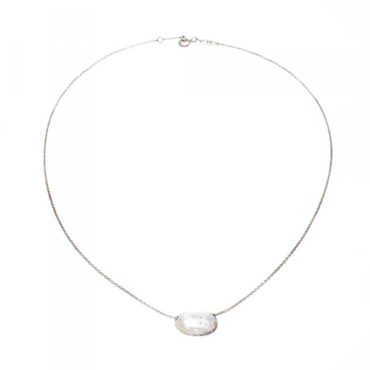 Pre Owned Tiffany & Co Elsa Peretti Bean Design Silver Pendant Necklace