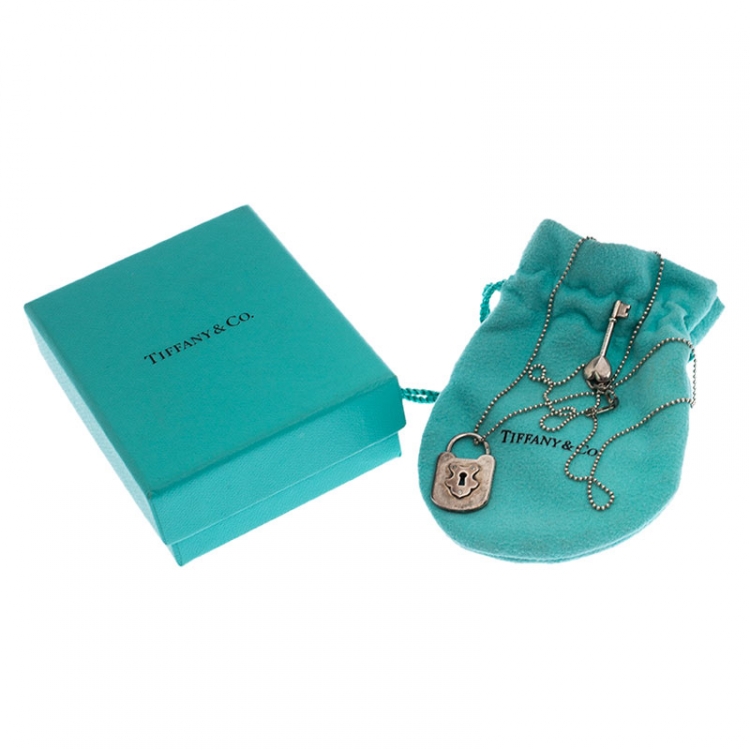 Pre Owned Tiffany & Co. Key & Lock Charm Sterling Silver Necklace
