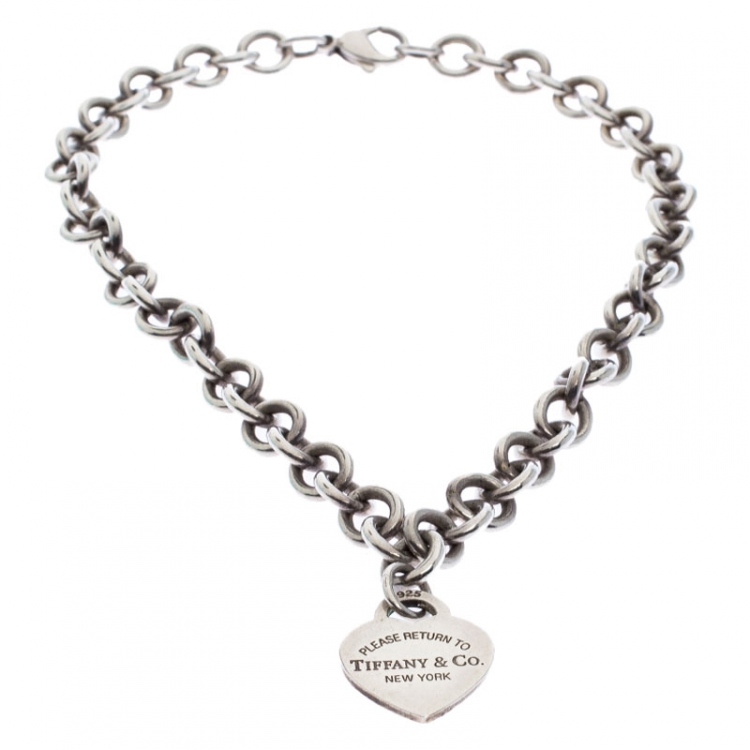 Pre Owned Tiffany & Co. Return to Tiffany Heart Tag Silver Chain Link Necklace