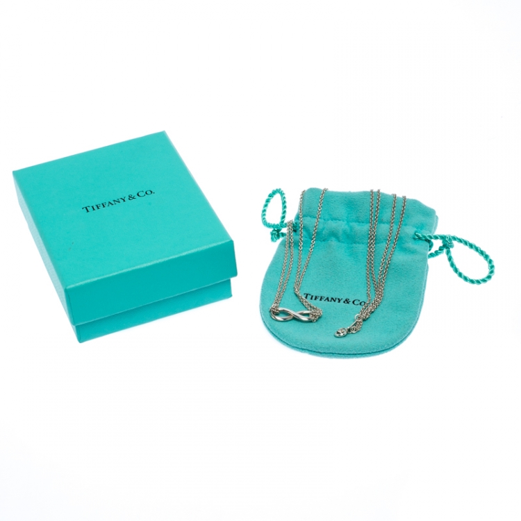 Pre Owned Tiffany & Co. Infinity Silver Pendant Necklace